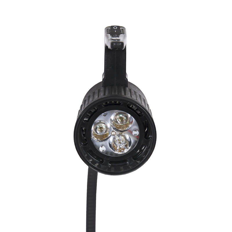9 W-os csíptetős asztali LED-es hattyúnyak vizsgáló lámpa 9 W-os csíptetős asztali LED-es hattyúnyak vizsgáló lámpa